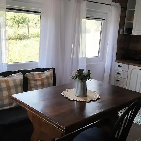 Stara Tresnja Holiday home Kladovo